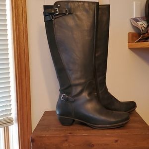 Black leather riding boots